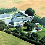 Lachmoewe Apartman *